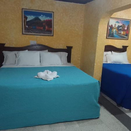Hotel San Sebastián Antigua Bagian luar foto