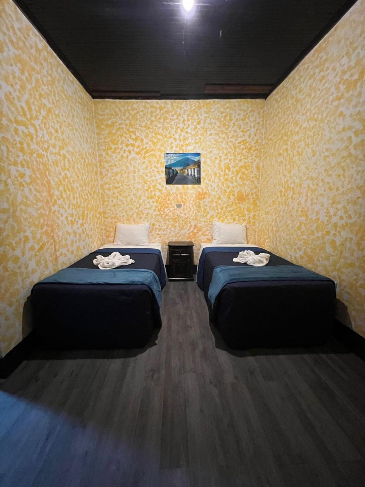 Hotel San Sebastián Antigua Bagian luar foto