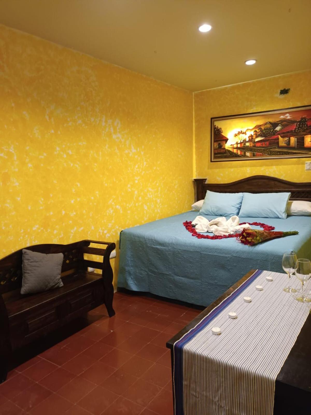 Hotel San Sebastián Antigua Bagian luar foto